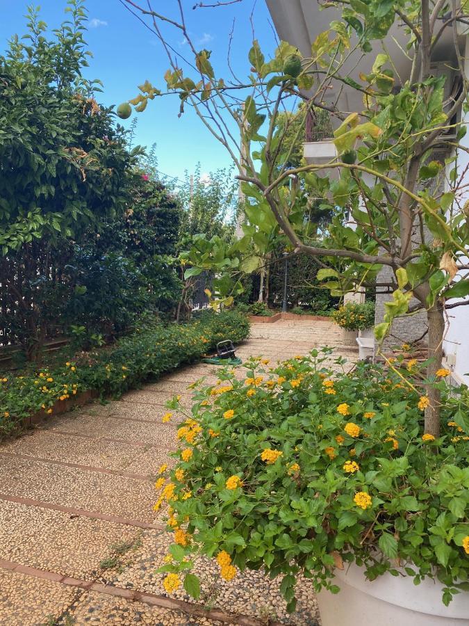 Holiday & House - Imparato Carini Costa Verde Exterior photo